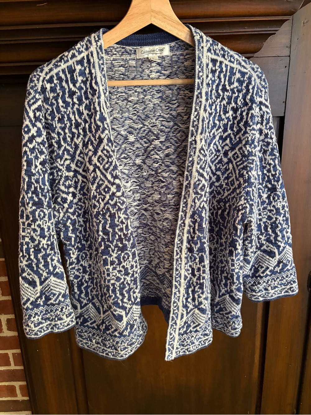 Coldwater Creek open blue and white sweater sz large